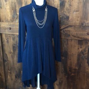 Soft Surroundings Crescent Moon Tunic PXS